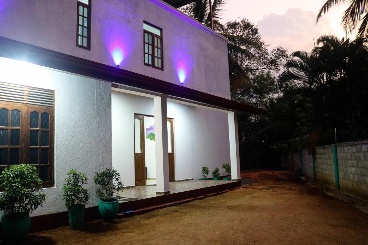 Divine Villa Anuradhapura Bagian luar foto