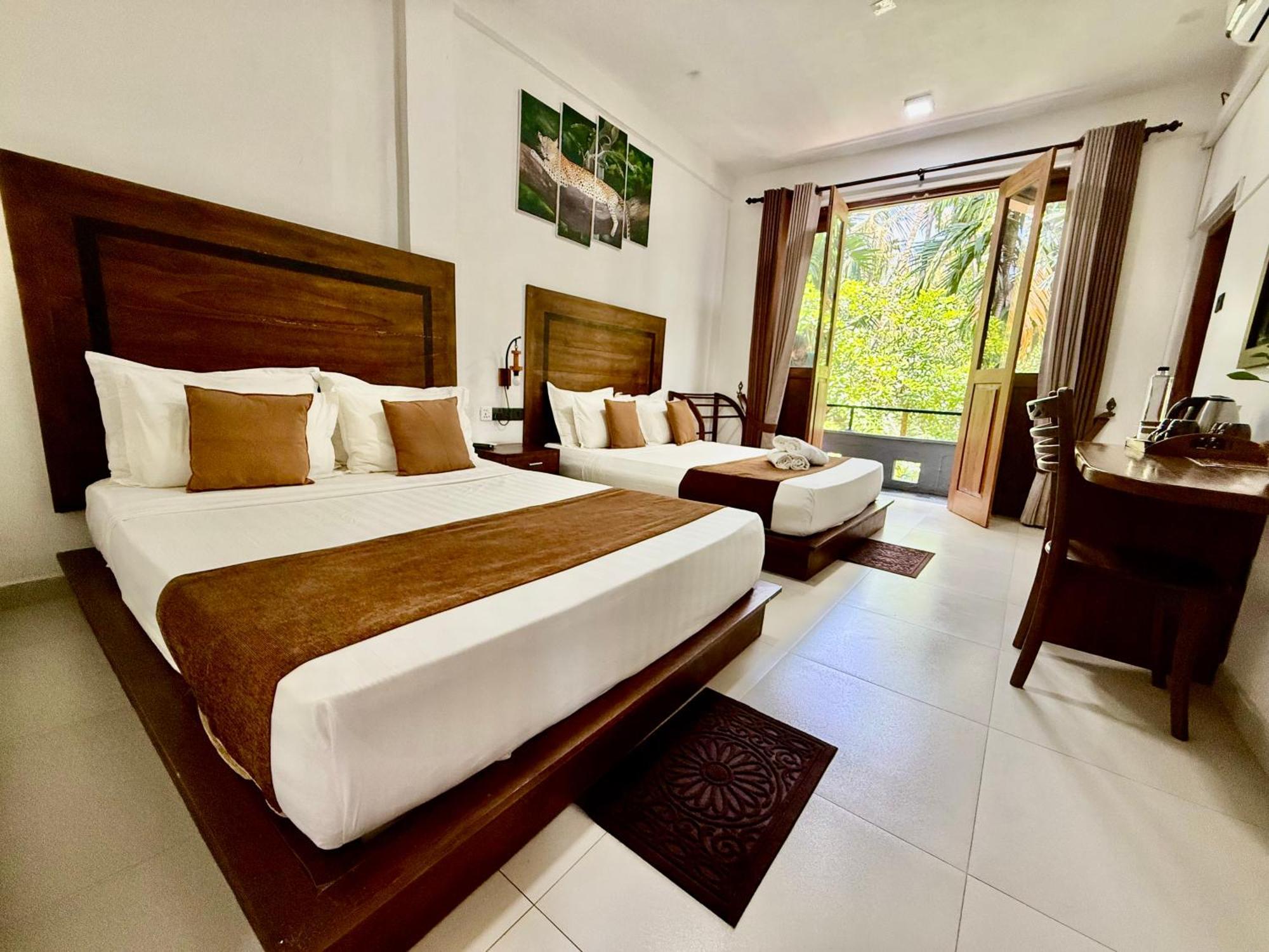 Divine Villa Anuradhapura Bagian luar foto