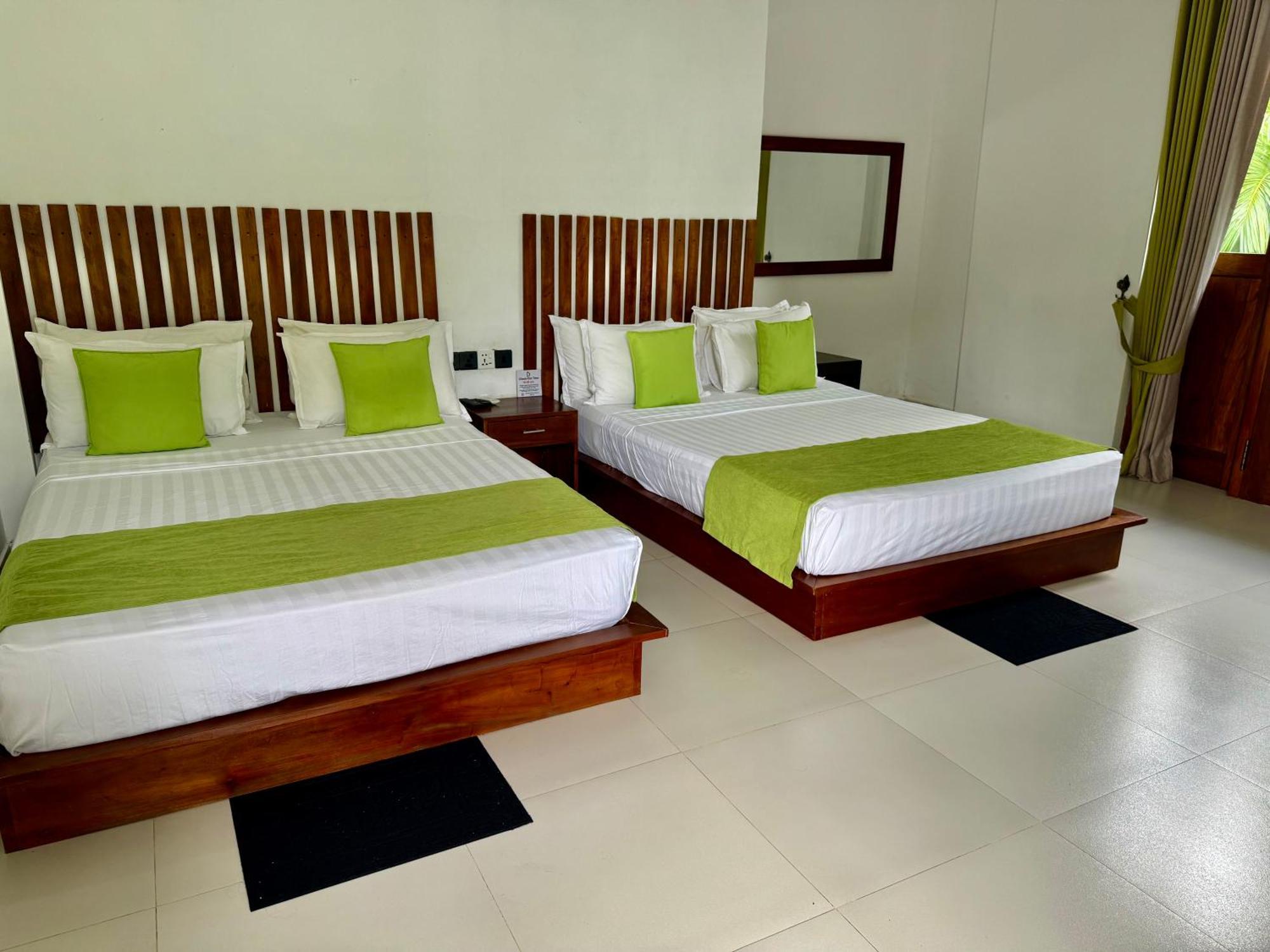 Divine Villa Anuradhapura Bagian luar foto